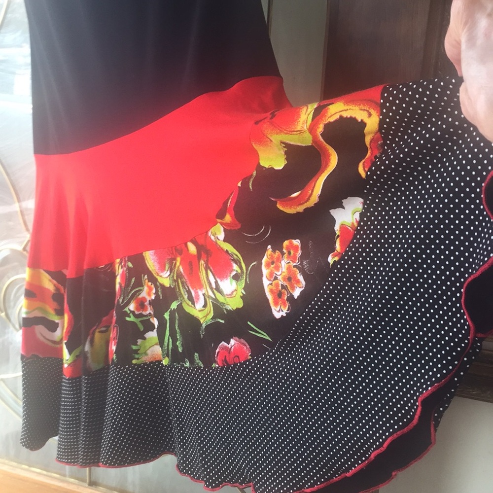 Dress - Picture 4 of 6